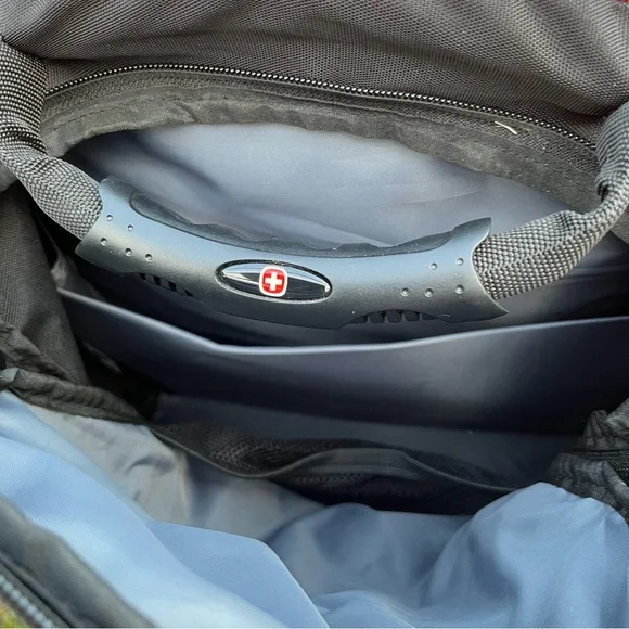 Wenger Maxxum Laptop Backpack, Fits 16 Inch Laptop, Black/Red - Picture 8 of 9